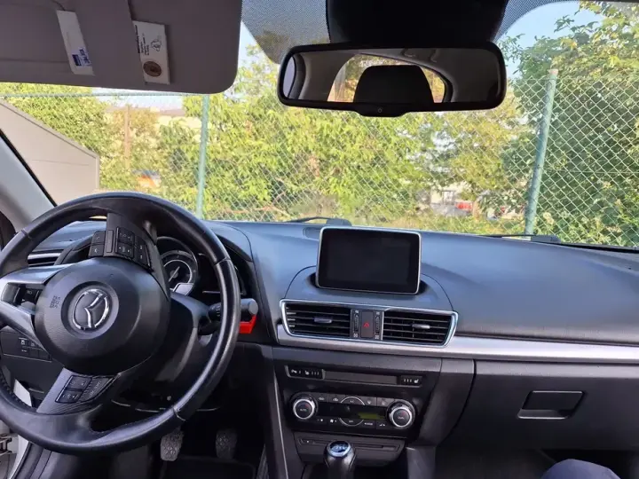 Mazda 3 III