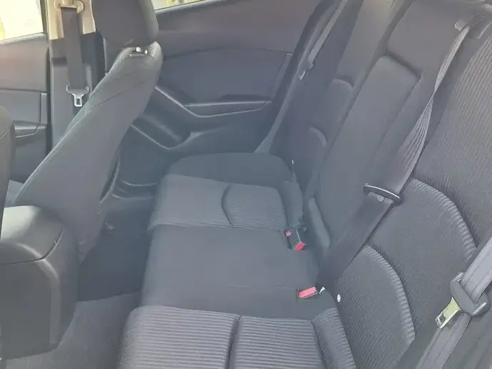 Mazda 3 III