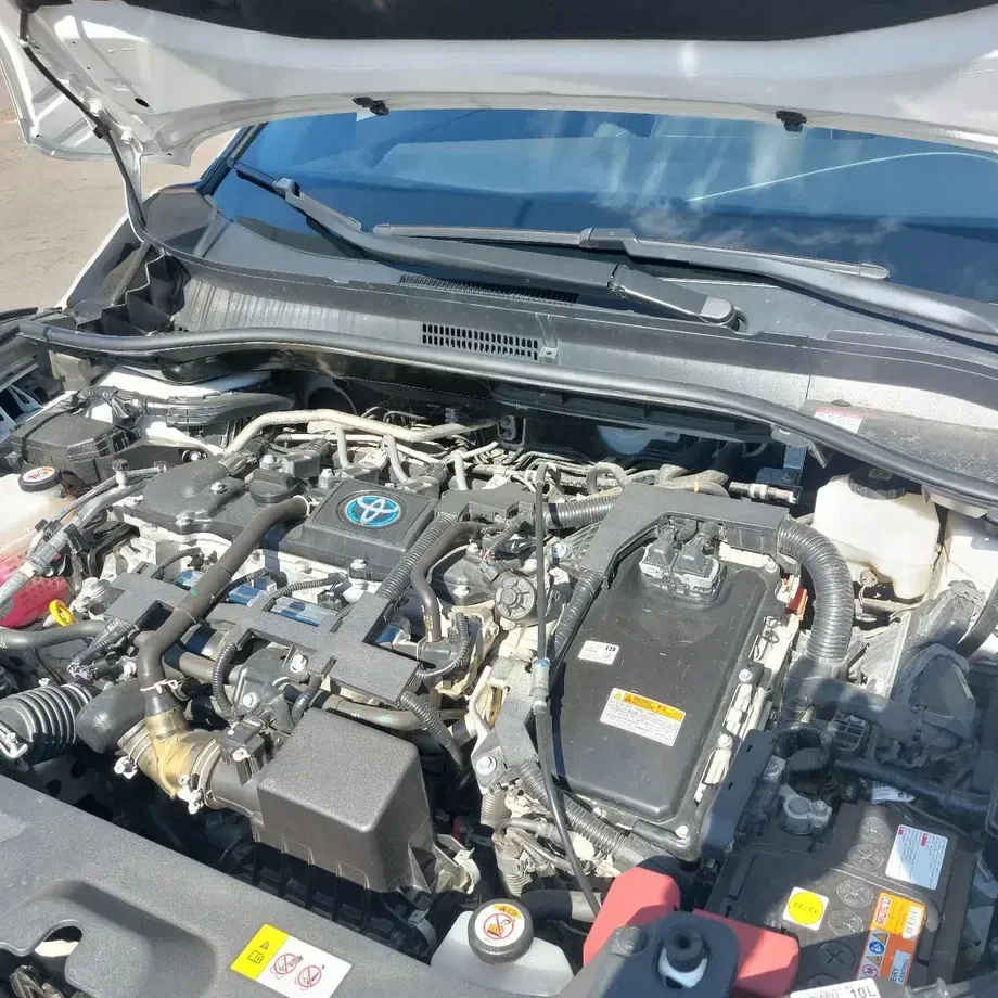 Toyota C-HR 1.8 HEV 140 CP 4x2 CVT Active — imagine 4