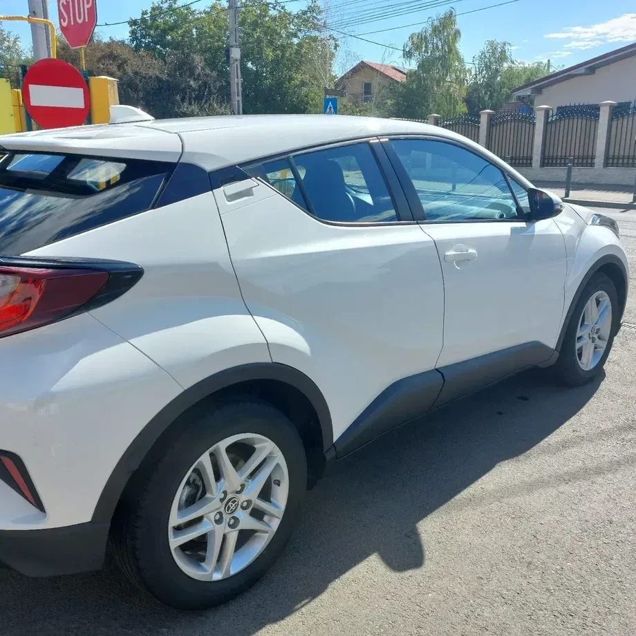 Toyota C-HR 1.8 HEV 140 CP 4x2 CVT Active — imagine 6