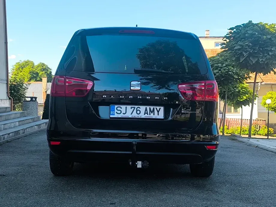 Seat Alhambra 2.0 TDI DPF Ecomotive — imagine 8