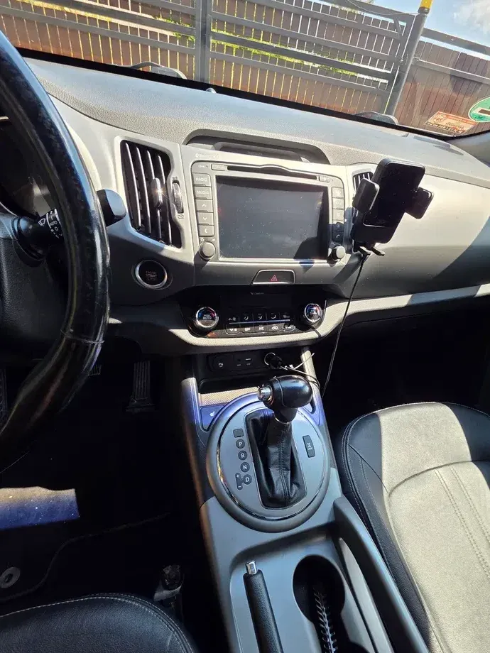 Kia Sportage III 2.0 DSL 6AT 4x4 Style — imagine 8