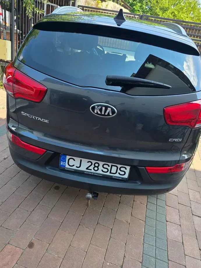 Kia Sportage III 2.0 DSL 6AT 4x4 Style — imagine 2