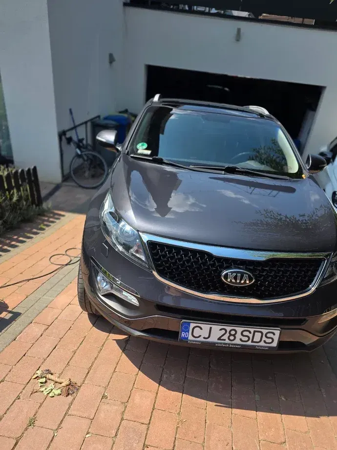 Kia Sportage III 2.0 DSL 6AT 4x4 Style — imagine 5