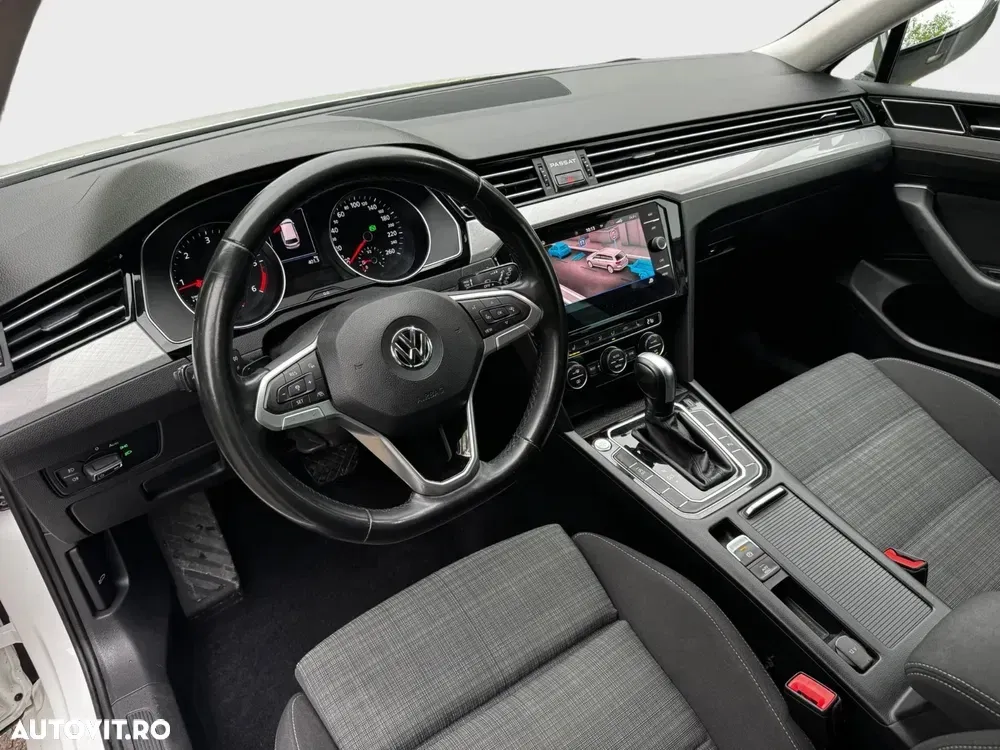 Volkswagen Passat B8 2.0 TDI SCR DSG Elegance — imagine 3