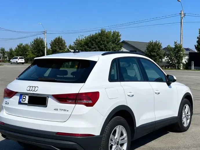 Audi Q3 F3 45 TFSIe S tronic