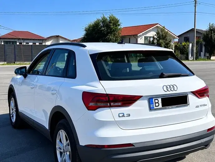 Audi Q3 F3 45 TFSIe S tronic