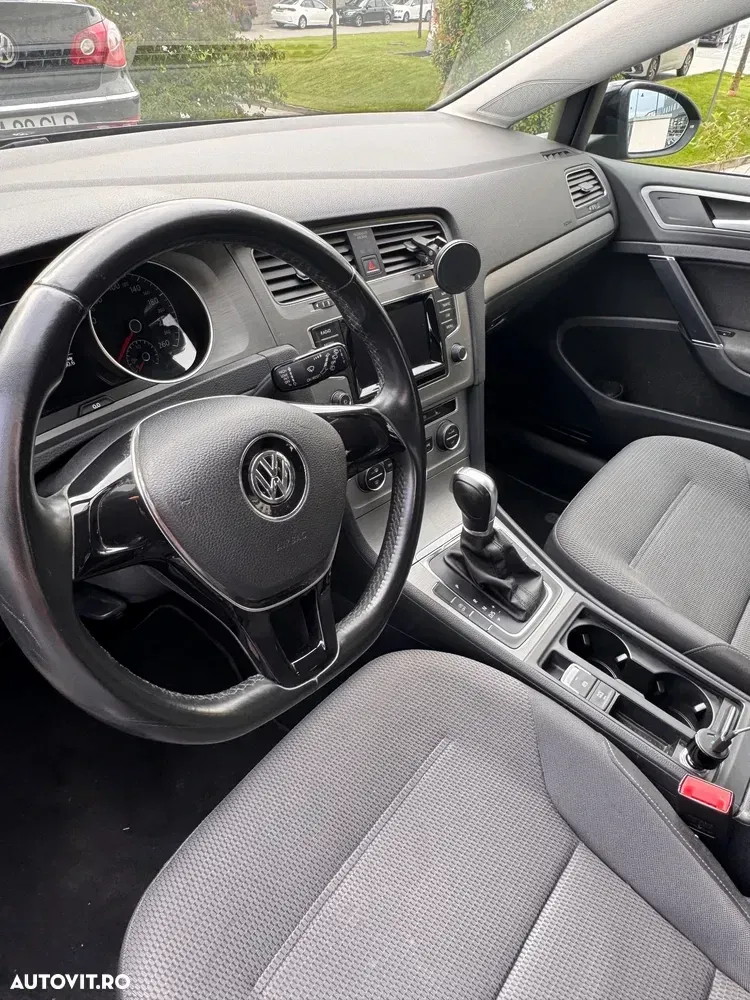 Volkswagen Golf — imagine 6