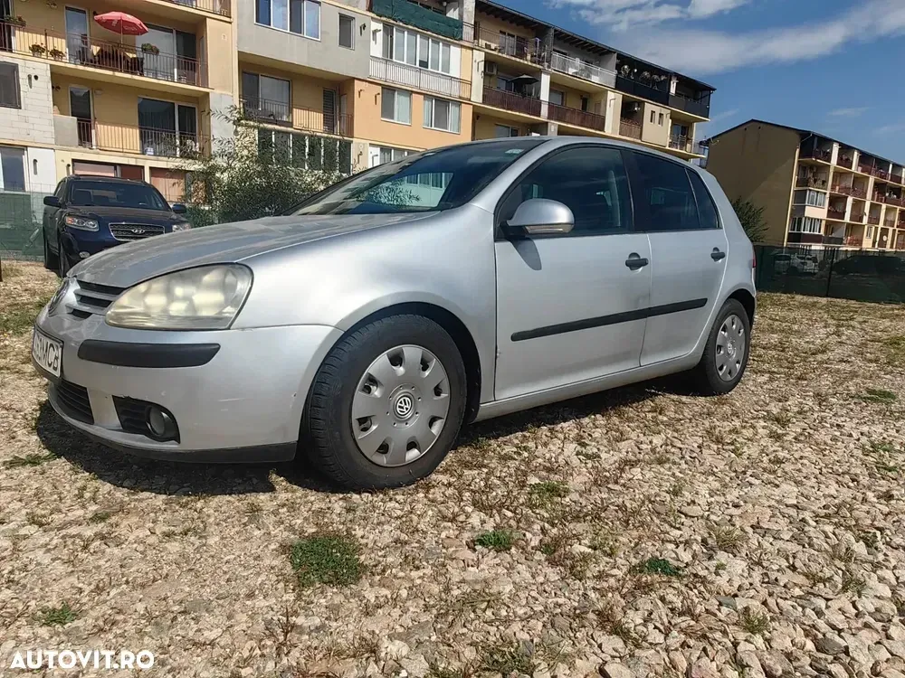 Volkswagen Golf — imagine 5