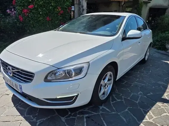 Volvo S60 II
