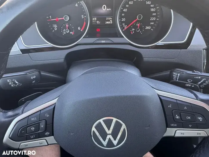 Volkswagen Passat B8 2.0 TDI DSG Business