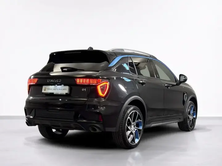 Lynk&Co 01