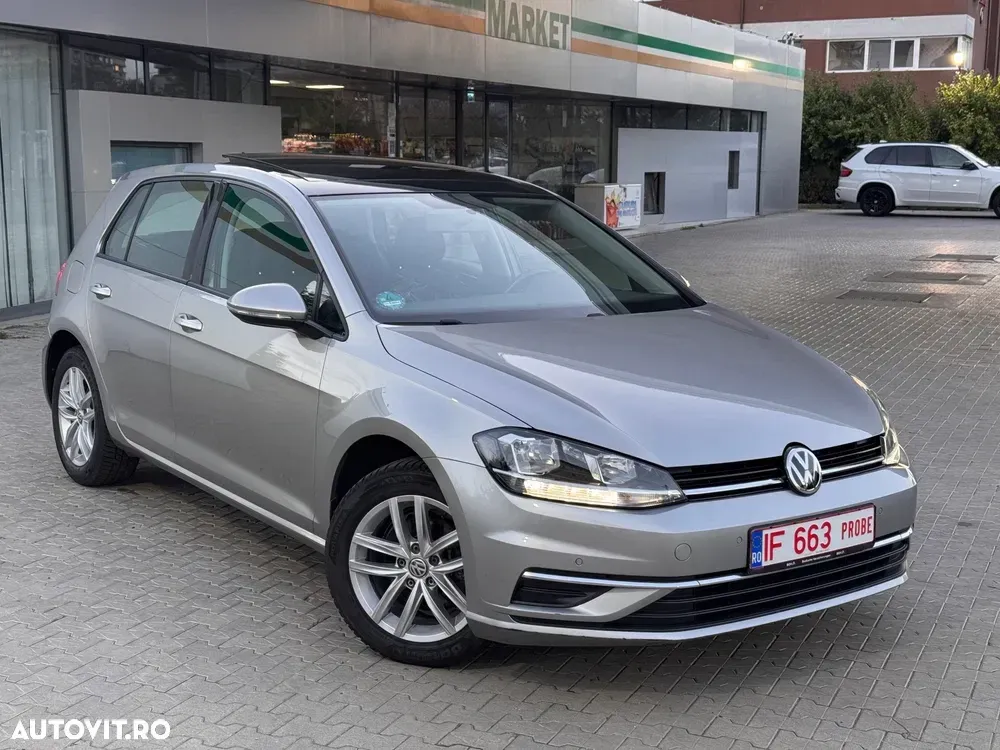 Volkswagen Golf — imagine 3