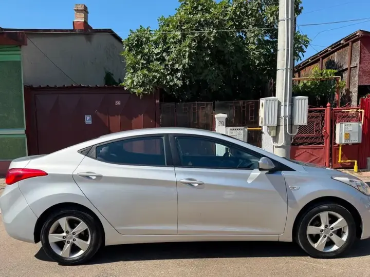 Hyundai Elantra V 1.6 MPi