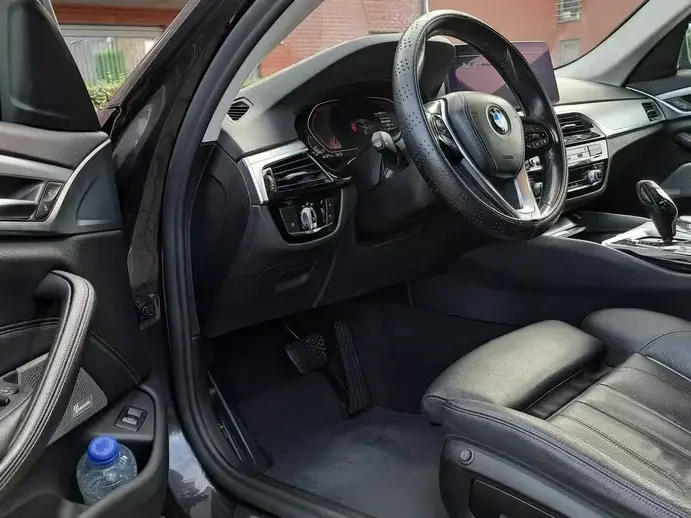 BMW Seria 5 G30/G31 520d xDrive AT MHEV