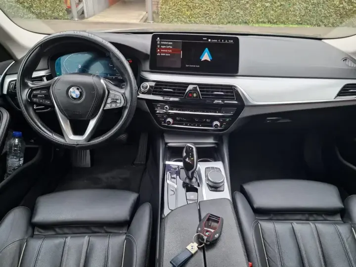 BMW Seria 5 G30/G31 520d xDrive AT MHEV