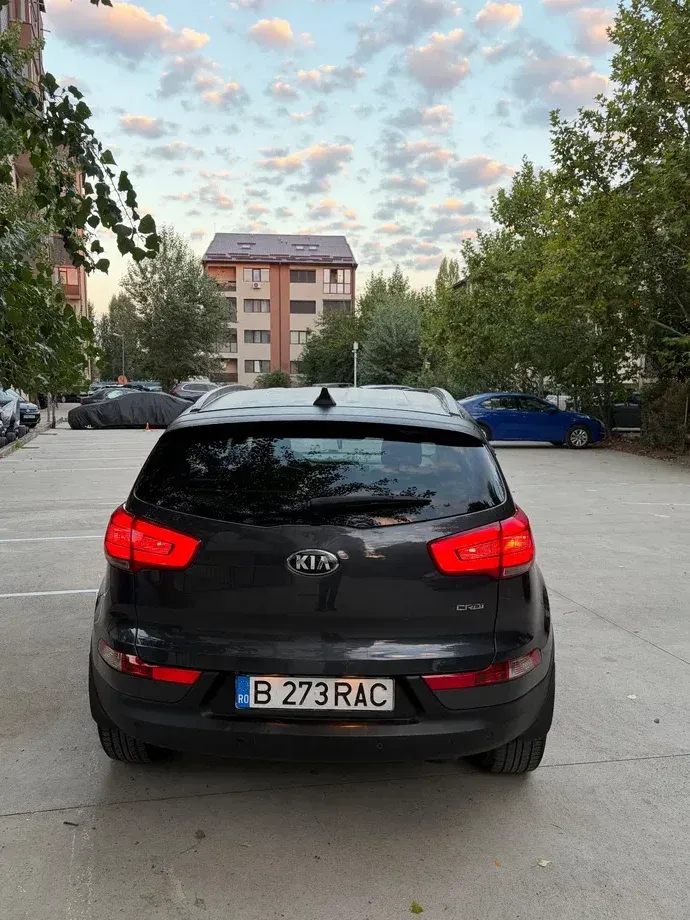 Kia Sportage III 2.0 DSL HP 6AT 4x4 Style — imagine 4