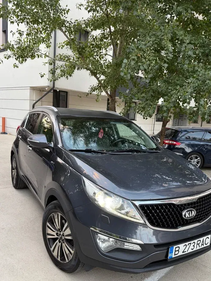 Kia Sportage III 2.0 DSL HP 6AT 4x4 Style — imagine 2
