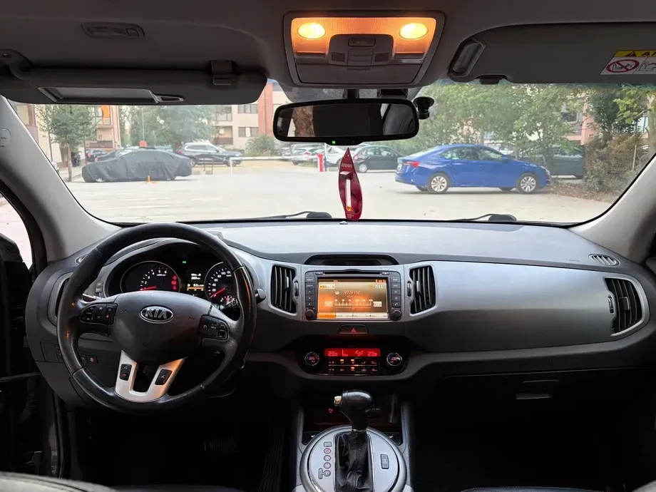 Kia Sportage III 2.0 DSL HP 6AT 4x4 Style — imagine 10