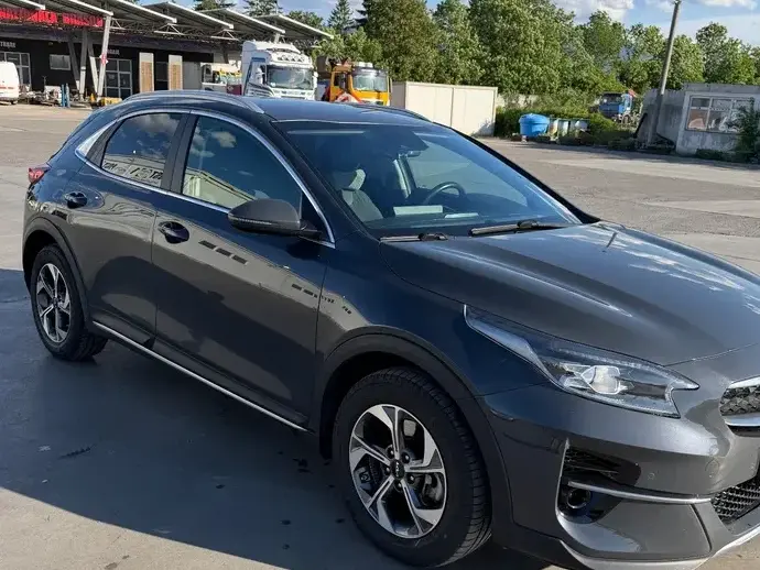 Kia XCeed 1.6 GDI 6DCT PHEV Vision