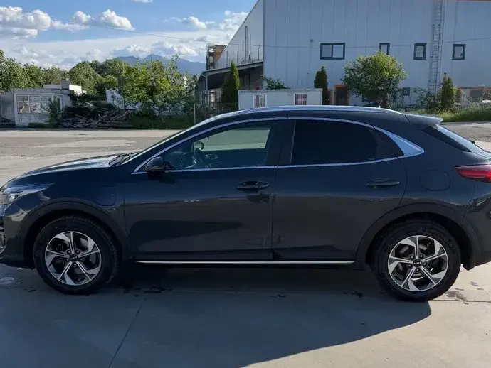 Kia XCeed 1.6 GDI 6DCT PHEV Vision