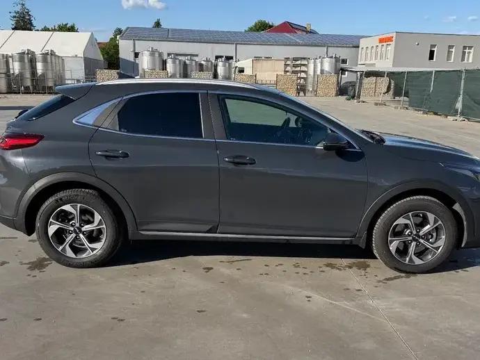 Kia XCeed 1.6 GDI 6DCT PHEV Vision