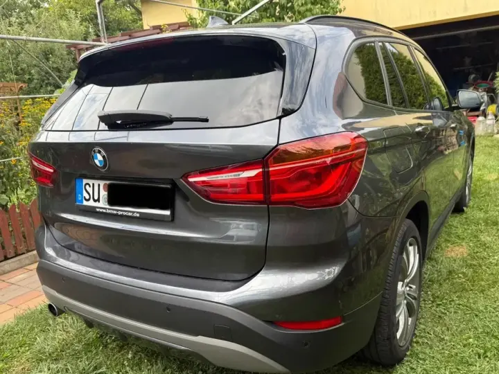 BMW X1 F48