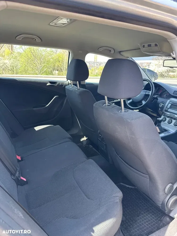 Volkswagen Passat 2.0 TDI DPF Comfortline — imagine 4