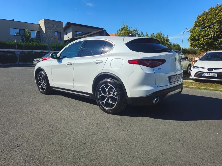 Alfa Romeo Stelvio 2.0 Turbo AWD AT8 Super — imagine 5