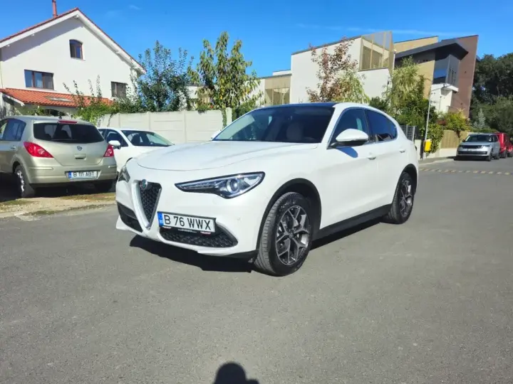 Alfa Romeo Stelvio 2.0 Turbo AWD AT8 Super