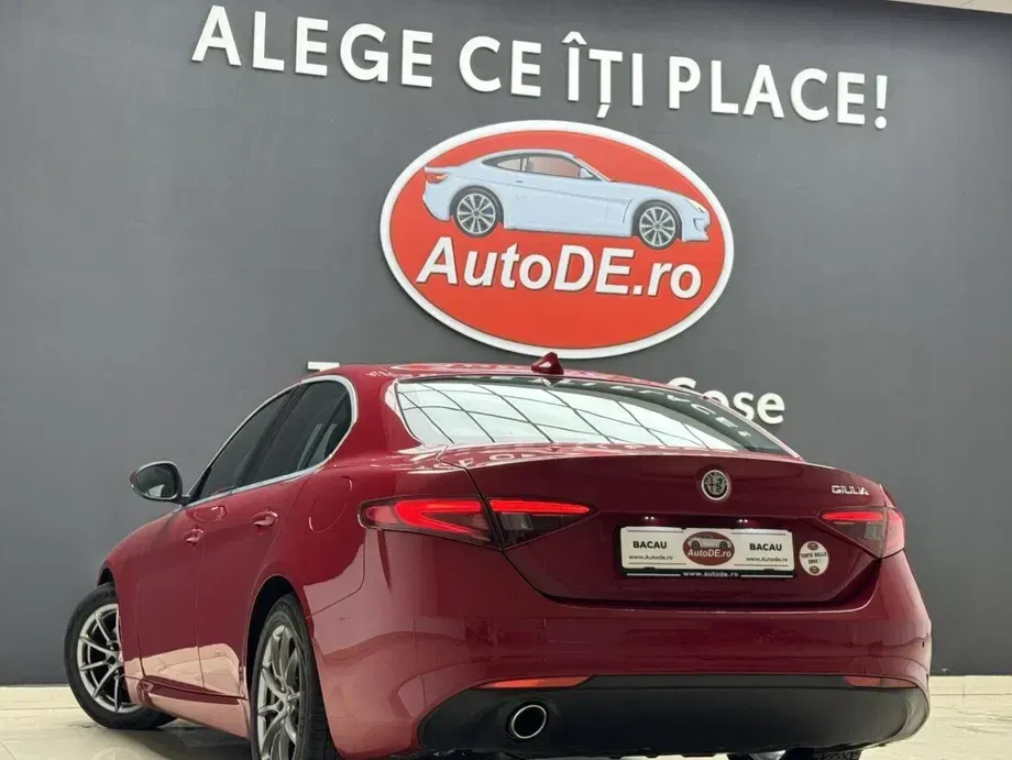 Alfa Romeo Giulia 2.2 JTDM Aut. Super — imagine 3