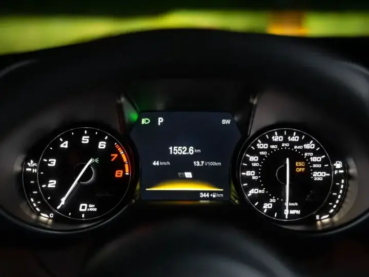 Alfa Romeo Giulia 2.9 Turbo RWD AT8 Quadrifoglio