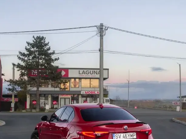 Alfa Romeo Giulia 2.9 Turbo RWD AT8 Quadrifoglio