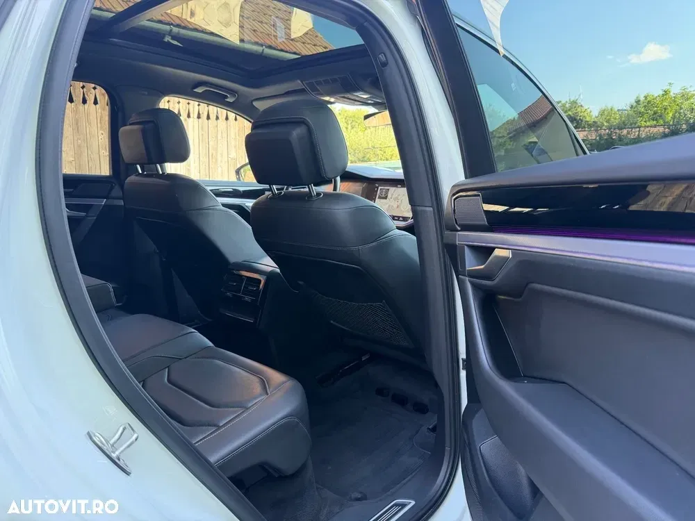 Volkswagen Touareg 3.0 V6 TDI SCR 4Motion Automatik R-Line — imagine 5
