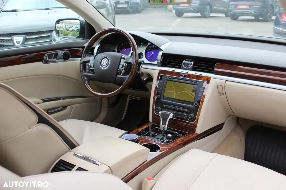 Volkswagen Phaeton 3.0 V6 TDI DPF 4Motion Tipt. — imagine 4