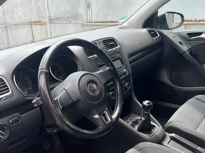 Volkswagen Golf 1.6 FSI Comfortline