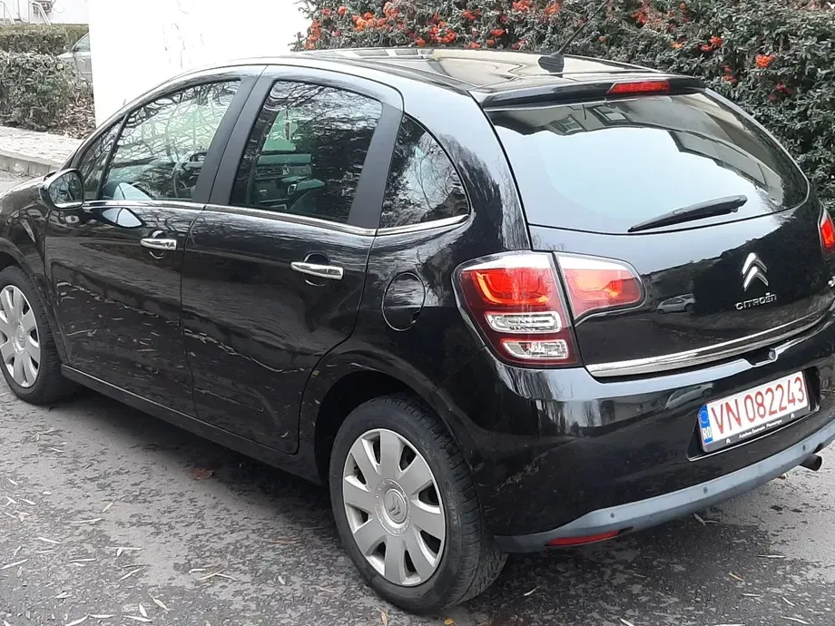 Citroën C3 Pure Tech 82 Exclusive — imagine 4