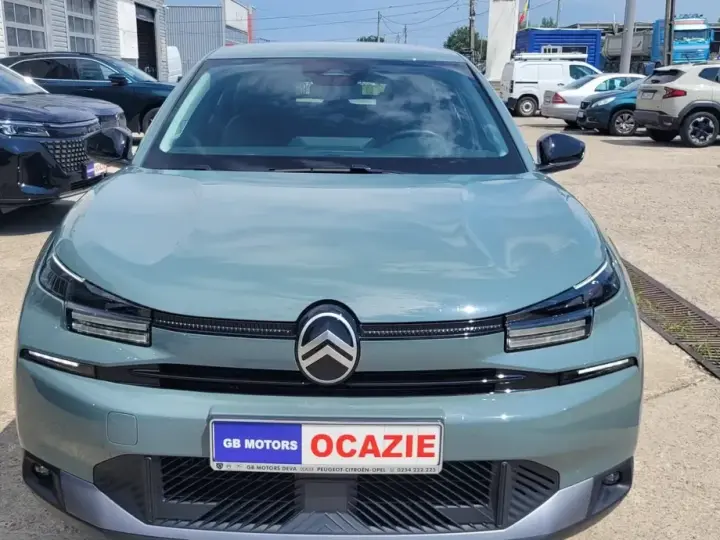 Citroën C4 1.2 eDCT6 MHEV PLUS