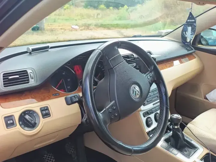 Volkswagen Passat 2.0 TDI Highline DPF