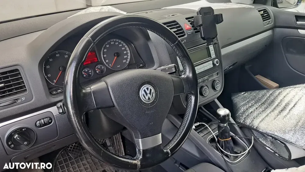 Volkswagen Golf 1.4 Edition — imagine 5
