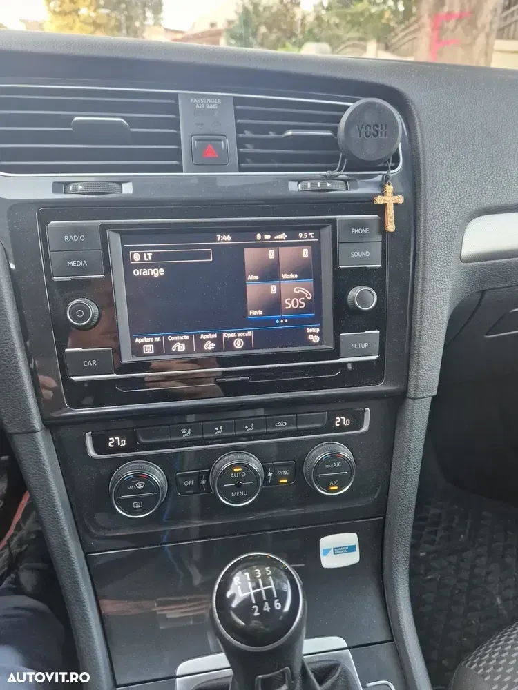 Volkswagen Golf — imagine 3