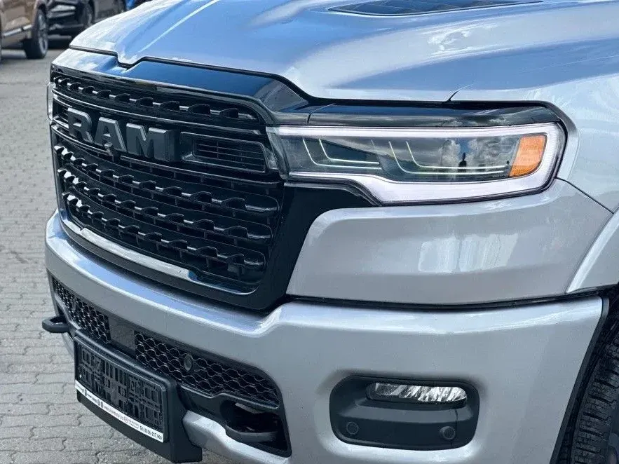 Dodge RAM — imagine 3