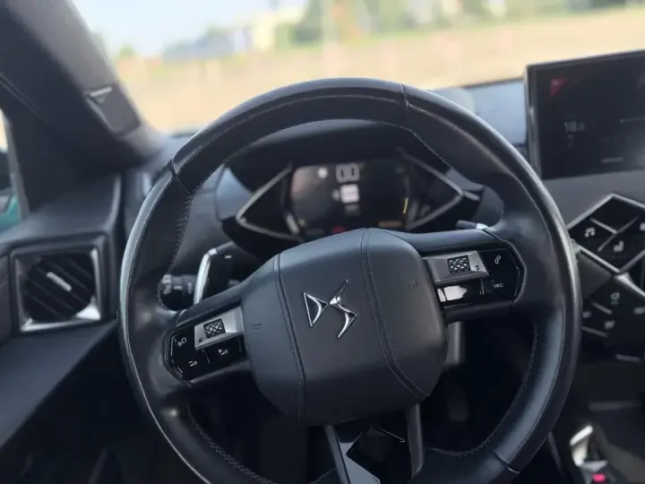 DS Automobiles DS 3 Crossback 1.2 PureTech 130 S&S EAT8 So Chic