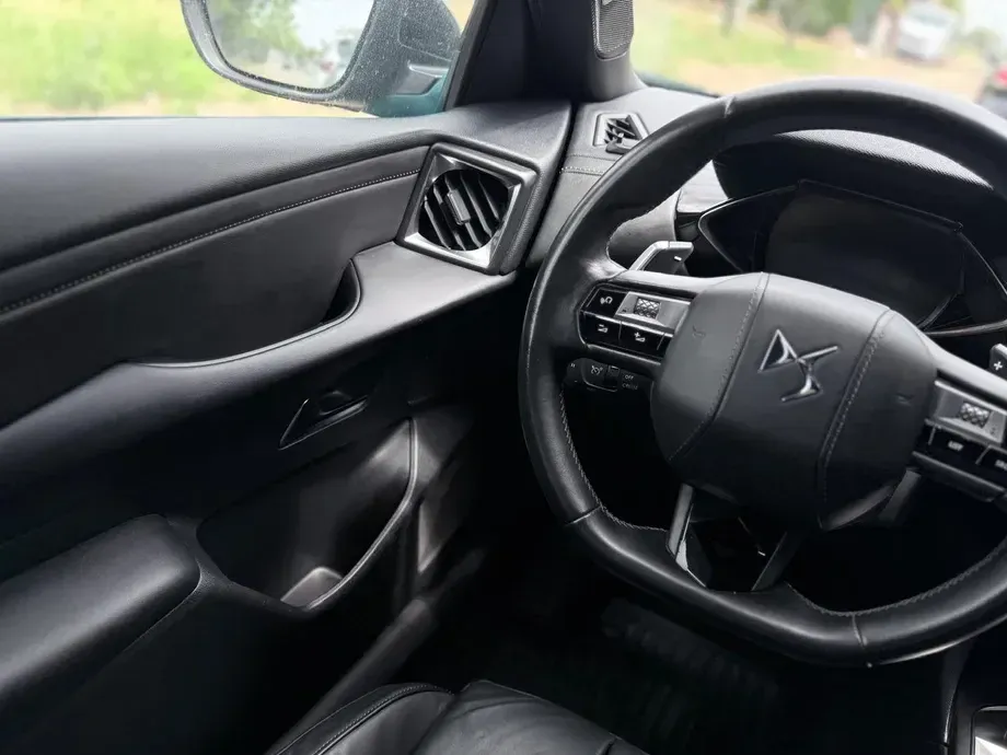 DS Automobiles DS 3 Crossback 1.2 PureTech 130 S&S EAT8 So Chic — imagine 6