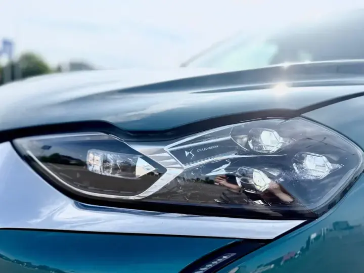 DS Automobiles DS 3 Crossback 1.2 PureTech 130 S&S EAT8 So Chic