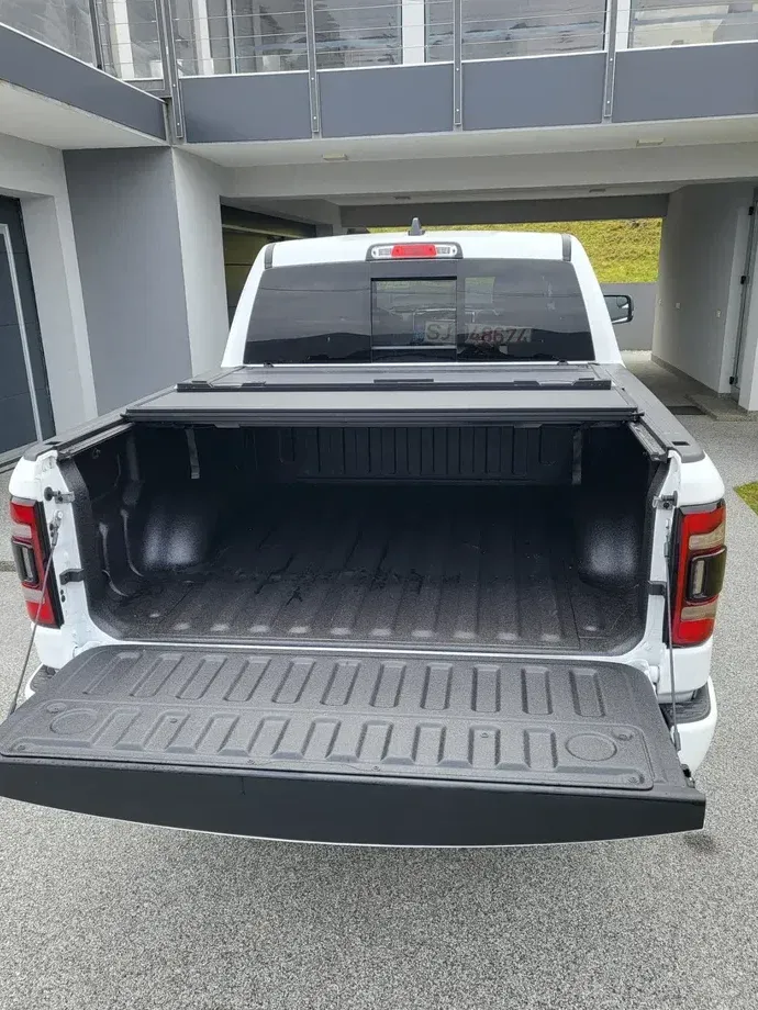 Dodge RAM — imagine 6