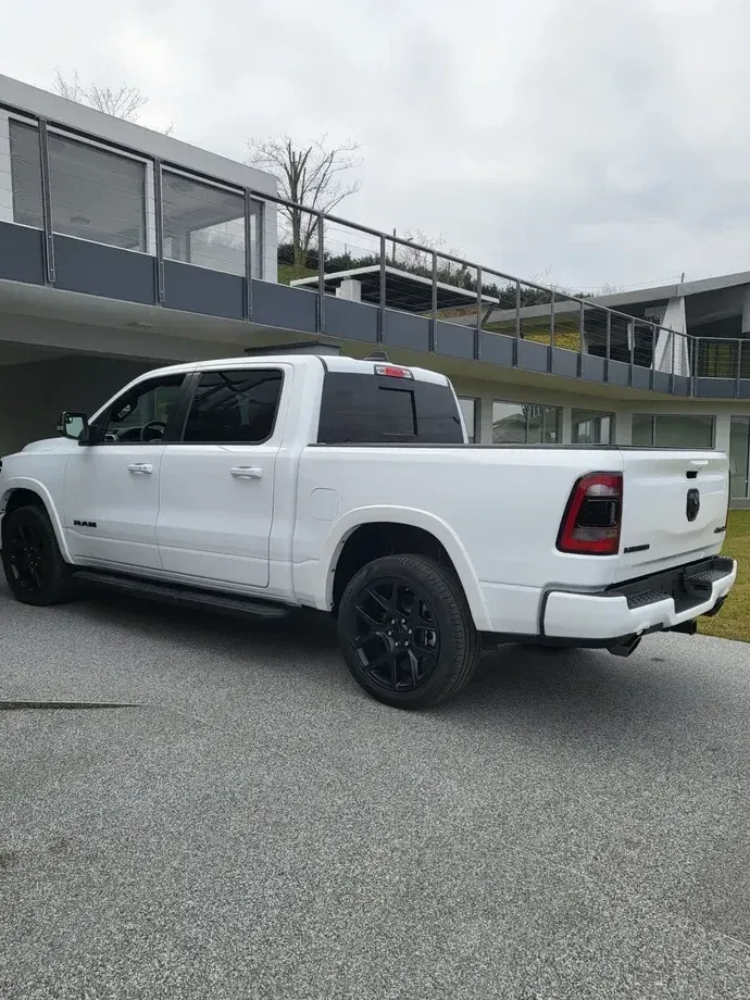 Dodge RAM — imagine 4