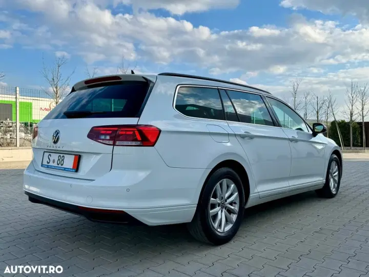 Volkswagen Passat B8 2.0 TDI SCR DSG Business