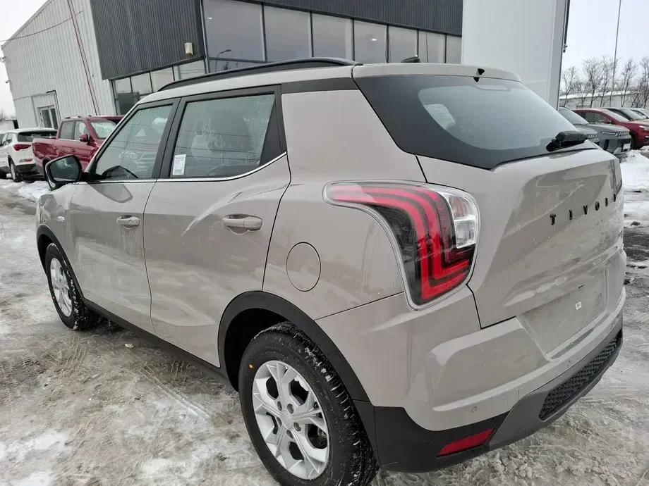 KGM Tivoli — imagine 3