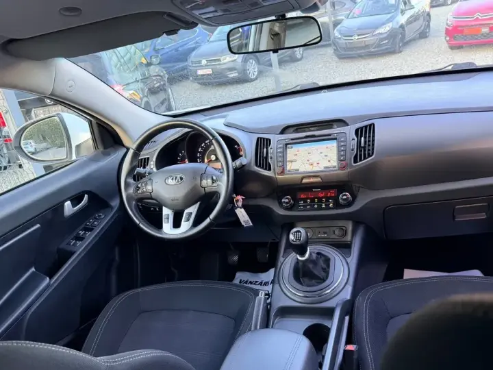 Kia Sportage 1.7 CRDI 2WD Attract